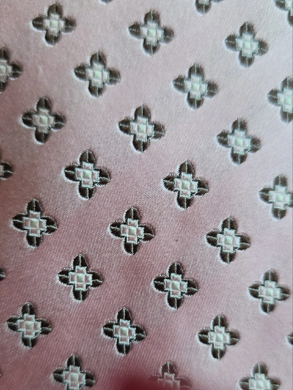 Men's Pink Geometric Micro-Pattern Tie